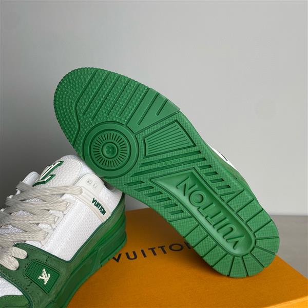 2025112815404649 390